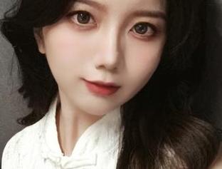 护士风的迷失人形QUQ：图册里的那些细微瞬间，绝对让人想象无限！