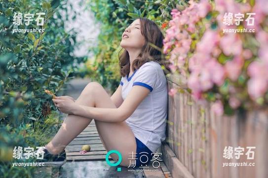 青豆客 - 谁能拒绝宛恩miyu的女仆高清写真集？我大概也没有抵抗力了-缘宇石