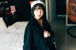 为啥韩国孙乐乐的写真资源里总是能看到PLAYGAMESOLO的影子？！