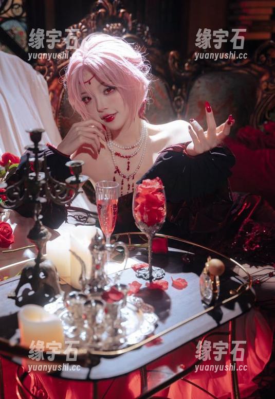 黑龙贯通的全套写真，曼彻斯特白衣恶魔让人欲罢不能。-缘宇石